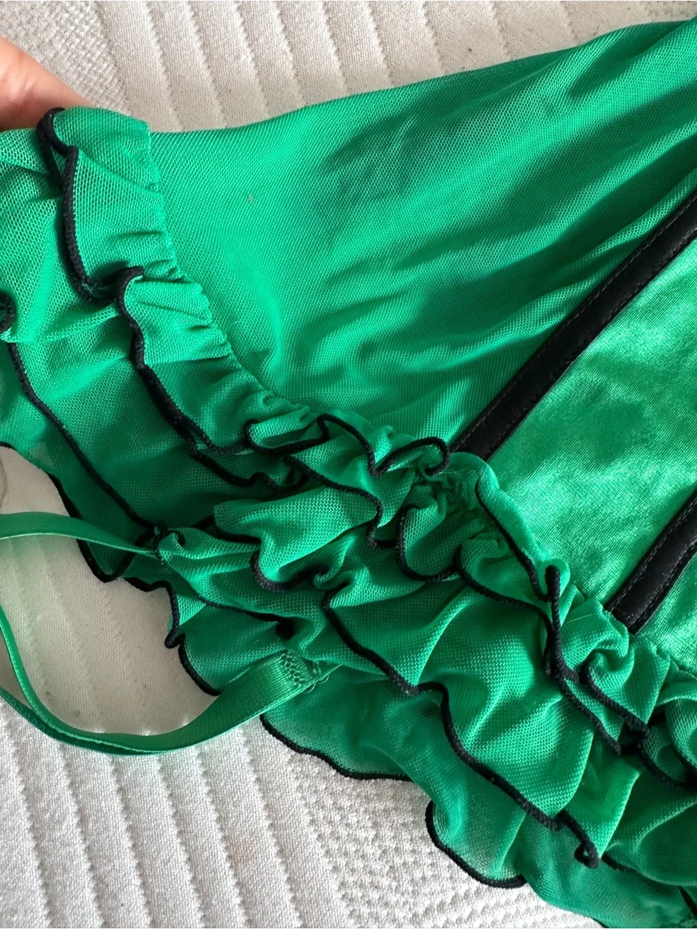 Vintage Emerald Green Chemise with Black Trim - Picture 4 of 7